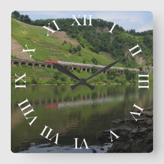 ハンヴィアドクトプンダーリクミットペルセンツグ スクエア壁時計 (正面)