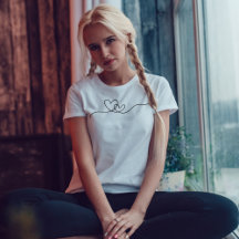 ハーツラインアートTシャツ