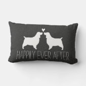 ハートおよび文字が付いているスプリンガースパニエルのシルエット ランバークッション (裏面)