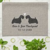 ハートおよび文字が付いているSealyhamテリアのシルエット キッチンタオル (折り畳み)