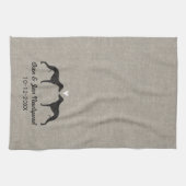 ハートおよび文字が付いているWhippetのシルエット キッチンタオル (横)