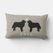 ハートおよび文字を持つバーニーズ・マウンテン・ドッグ ランバークッション (裏面)