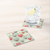 ハートおよび髭を搭載するバレンタインパターン スクエアペーパーコースター (インサイチュ)