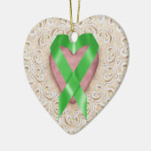 ハートからの緑の腎臓がんリボン – SR セラミックオーナメント (左)