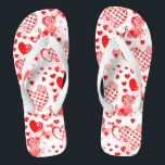 ハートかわいらしタトゥーのパターン愛 あなたのアイディア ビーチサンダル<br><div class="desc">EDDA Frehlichかわいらし / EDDArtによるハートの作成 | Happy 感じ for gives in Love |他の製品とデザイン感じは私に無料で連絡す: contact@eddart.deまたはここを見てください： www.zazzle.com/prettypatternarts*ここに： www.zazzle.com/eddartshop*ここに： www.zazzle.de/eddartiful*</div>