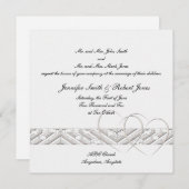 ハートがホワイトシルバーで絡み合った結婚式招待状 招待状 (正面/裏面)