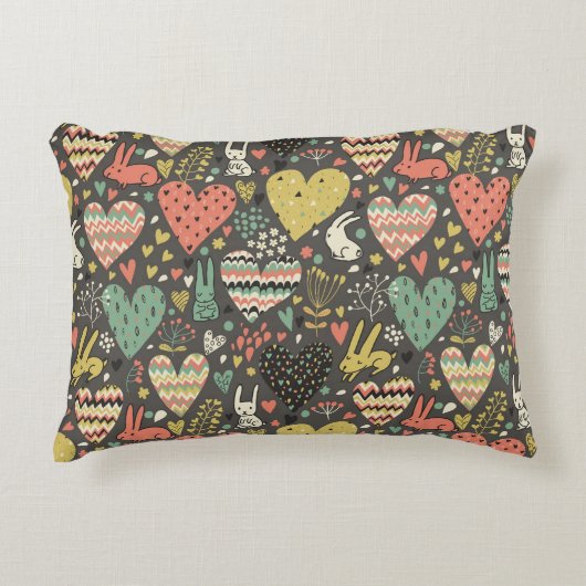 ハートが付いているかわいい愛バニーパターン アクセントクッション (正面)