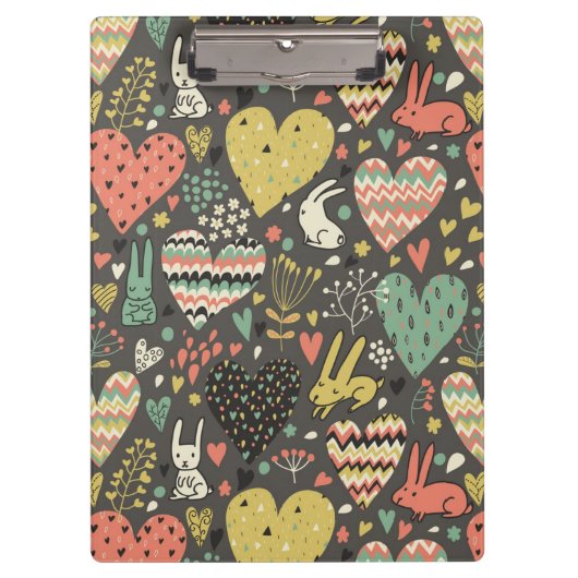 ハートが付いているかわいい愛バニーパターン クリップボード (正面)