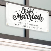 ハートが詰まったモダンな結婚しました カーバナー 横断幕 (ビルの外側)