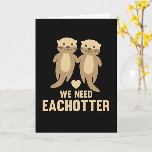 ハートが2つ一緒のカワイイカワウソカップルが必要です カード (黄色い花)