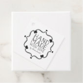 ハートとの愛のラベルで作られた手 フェイバータグ (インサイチュ)