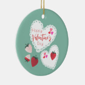 ハートとイチゴ幸せなバレンタインデー セラミックオーナメント (右)