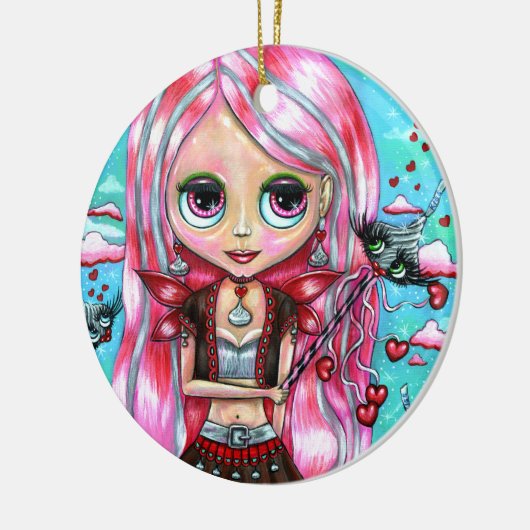 ハートとキスかわいい大きな目の妖精の人形 セラミックオーナメント (左)