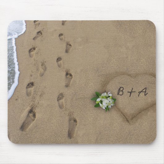 ハートとトラックを砂に マウスパッド (正面)