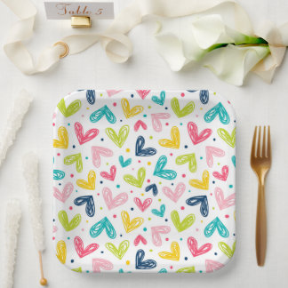 ハートとドットのドードルスタイル ペーパープレート