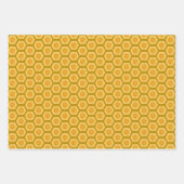 ハートとハニカム柄のラッピングのミツバチ ラッピングペーパーシート (正面2)