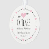 ハートと矢パーソナライズされたの結婚記念日 オーナメント (正面)