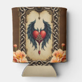 ハートと翼を持つケルトの優雅さ。 缶クーラー (裏面)