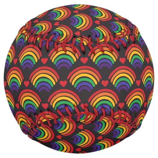 ハートと虹のパターン ソフトボール (正面)