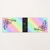 ハートと蝶が虹を描く ヨガマット (裏面(横))