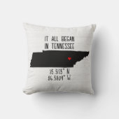 ハートのあるテネシー州のGPS座標 クッション (正面)