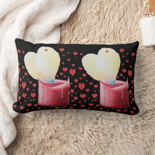 ハートのような形をした炎を持つロウソクの写真 ランバークッション (ブランケット)