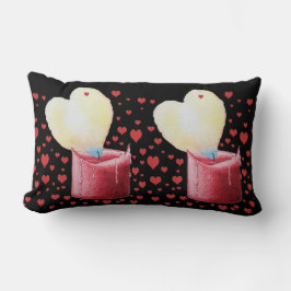 ハートのような形をした炎を持つロウソクの写真 ランバークッション