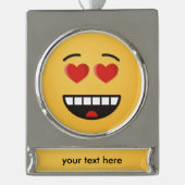 ハートのような目をした笑顔の顔 シルバープレートバナーオーナメント (正面)