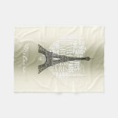 ハートのエッフェル塔及び銘刻文字パリ フリースブランケット (正面(横))