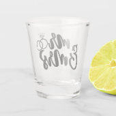 ハートのタイポグラフィさん結婚 ショットグラス (裏面)