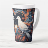 ハートのデザインが施された鳩のモザイクアート カフェラテマグ (右アングル)