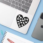 ハートのハート – 黒ハート上の白いハート シール (ノートパソコンとiPhone)