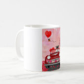 ハートのバレンタインのプグ犬の車 コーヒーマグカップ (正面左)