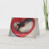 ハートのバレンタインデーカードのフェレット シーズンカード (裏面)