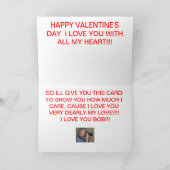 ハートのバレンタインデーカードを持つ赤いバラ シーズンカード (内部)