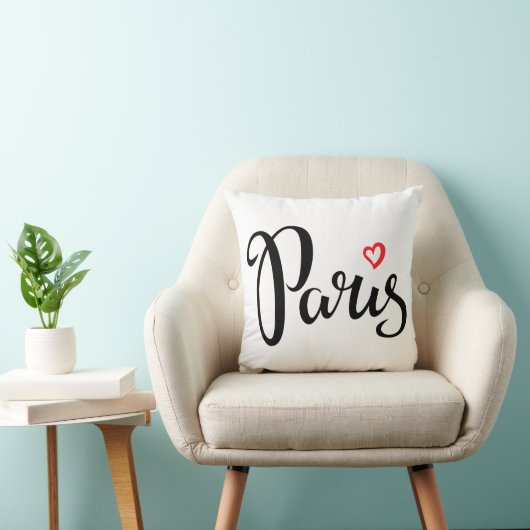 ハートのパリのブラシのレタリング クッション (椅子)