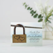 ハートのロック結婚式の日付の保存 案内ポストカード (スタンド正面)