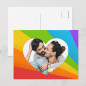 ハートのロマンチックな愛での虹色のゲイカップルの写真 ポストカード (正面/裏面)