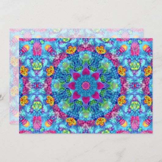 ハートのヴィンテージのすみれ色及び青のフラクタルの万華鏡のように千変万化するパターン 招待状 (正面/裏面)