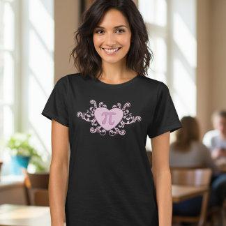 ハートの中のキュートなピンクのπ Tシャツ