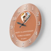 ハートの写真でお祝いしよう！7年目の銅婚式記念日 ラージ壁時計 (傾斜)