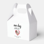 ハートの写真 リハーサルディナー 1日前 フェイバーボックス (正面サイド)