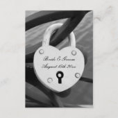 ハートの南京錠と鍵穴の縦の結婚式の写真 エンクロージャーカード (正面)