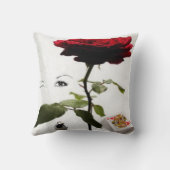 ハートの女王はとの上がりました クッション (裏面)