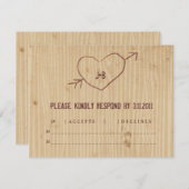 ハートの応答カードが付いているWoodgrain 出欠カード (正面/裏面)