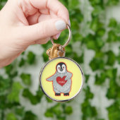 ハートの抱擁を持つペンギン キーホルダー (手)