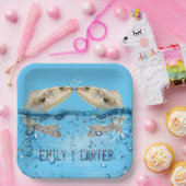 ハートの泡と一緒に水中の結婚式の魚 ペーパープレート (パーティー)