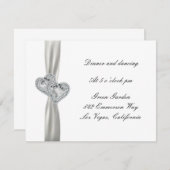 ハートの白い結婚式の受付カード エンクロージャーカード (正面/裏面)