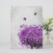 ハートの葉の紫の木と鳥のウェディング 招待状 (スタンド正面)