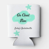 ハートの雲の上でパステルグリーンの雲と星の独身最後の夜 缶クーラー (裏面)